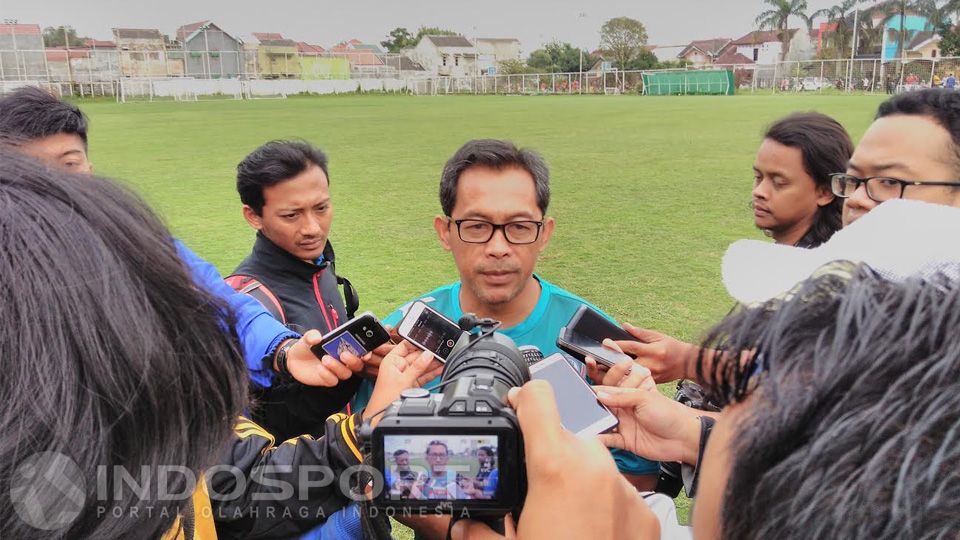 Aji Santoso (Pelatih Arema FC) Copyright: © Ian Setiawan/Indosport